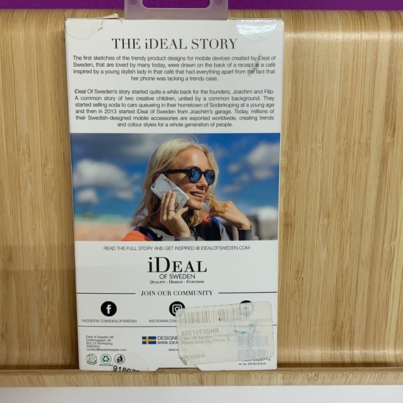 Ideal of Sweden Designer Iphone X case pineapple design New in open box. - Picture 3 of 5